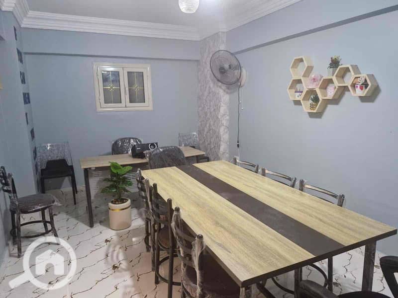 4 1ff47a88-f532-47fe-9d6d-28c543a51a80. jpg