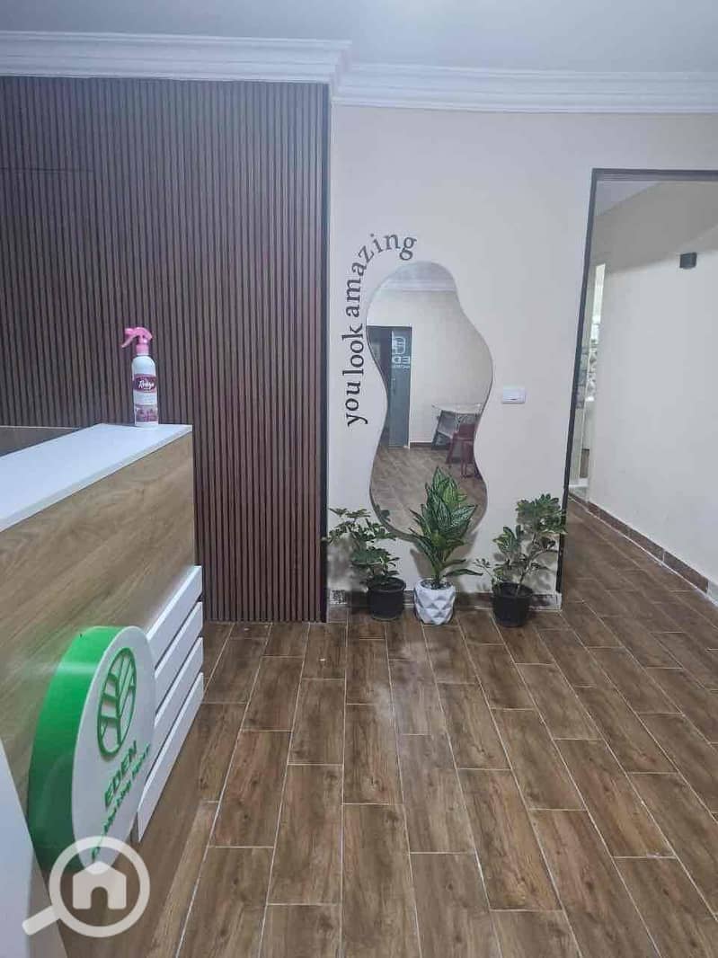 9 2e989d53-bb66-4068-b546-d7d8e6de61fa. jpg