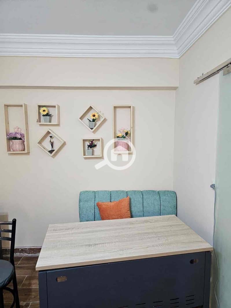 11 ee63048e-fff3-431d-b5ea-241e8f2bae9f. jpg