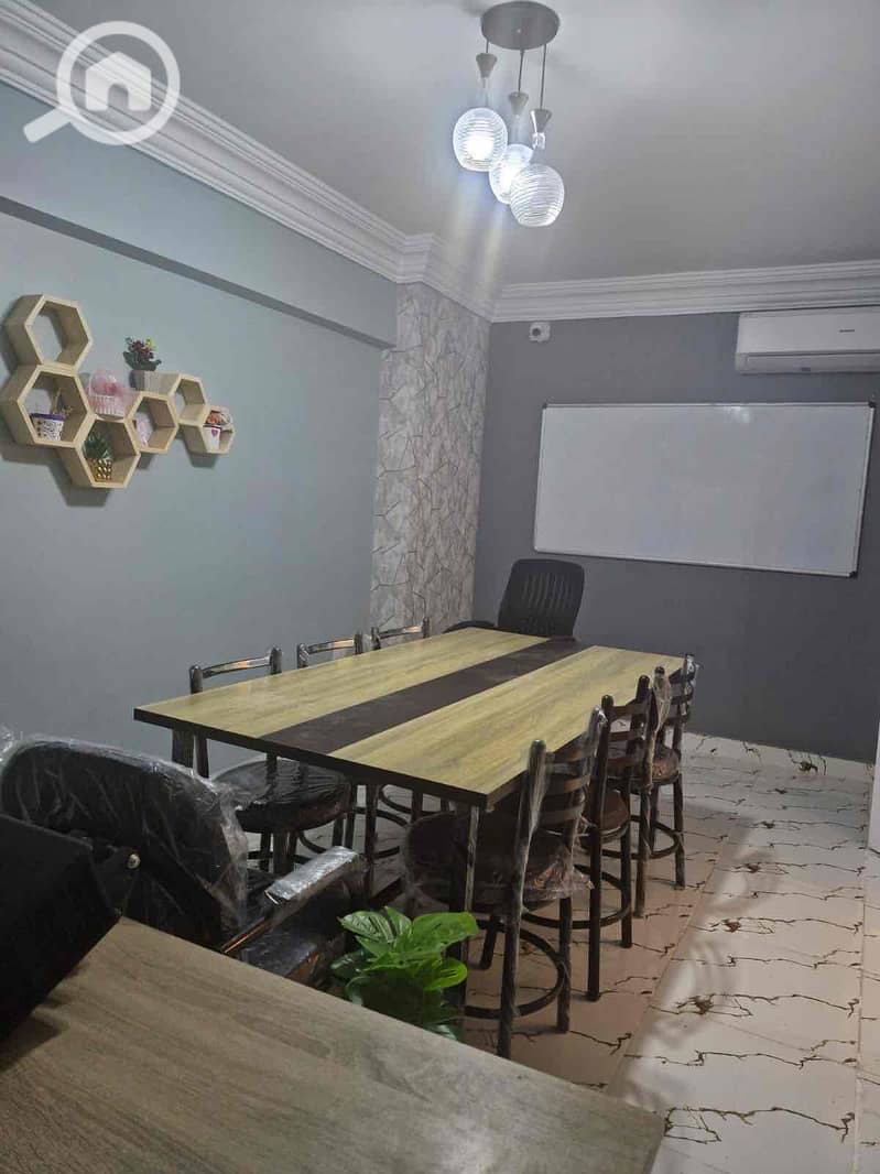 13 f929049a-af46-4f98-9342-4332bc35f2c9. jpg