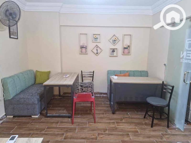 22 906e8d05-d7c6-4cc8-a15b-915283bbf6ca. jpg