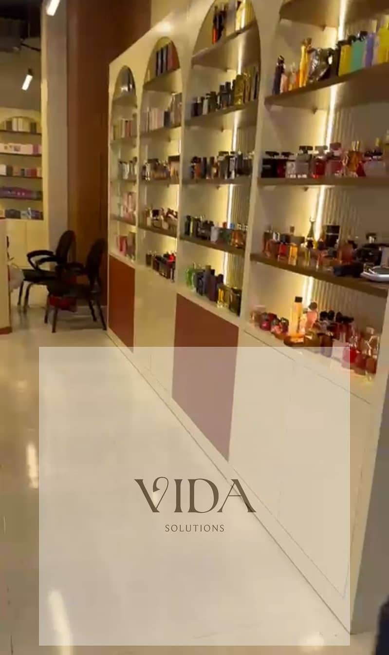 5 9d24e340-7786-4359-ab5e-e789f2bfd4a7. jpg