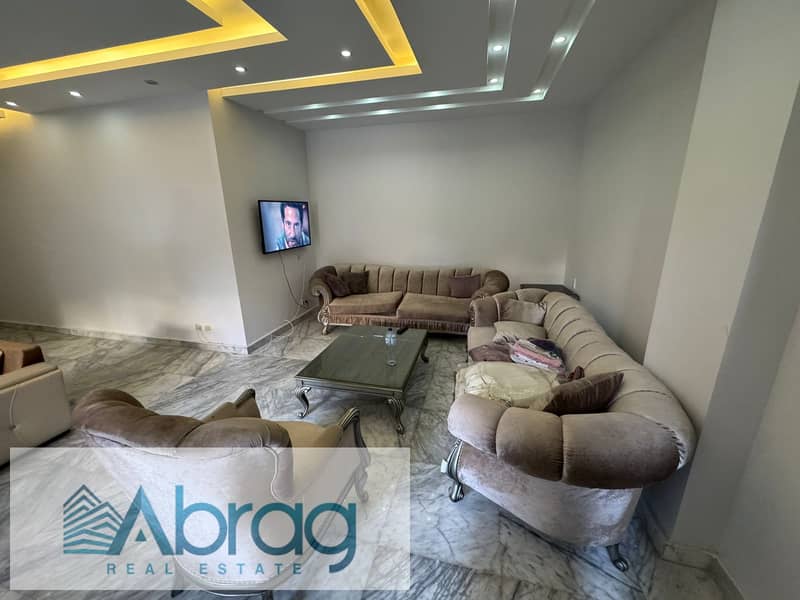For Sale: 245 m Duplex with Super Lux Finishing in Casa Beverly Hills Compound - Widok 3