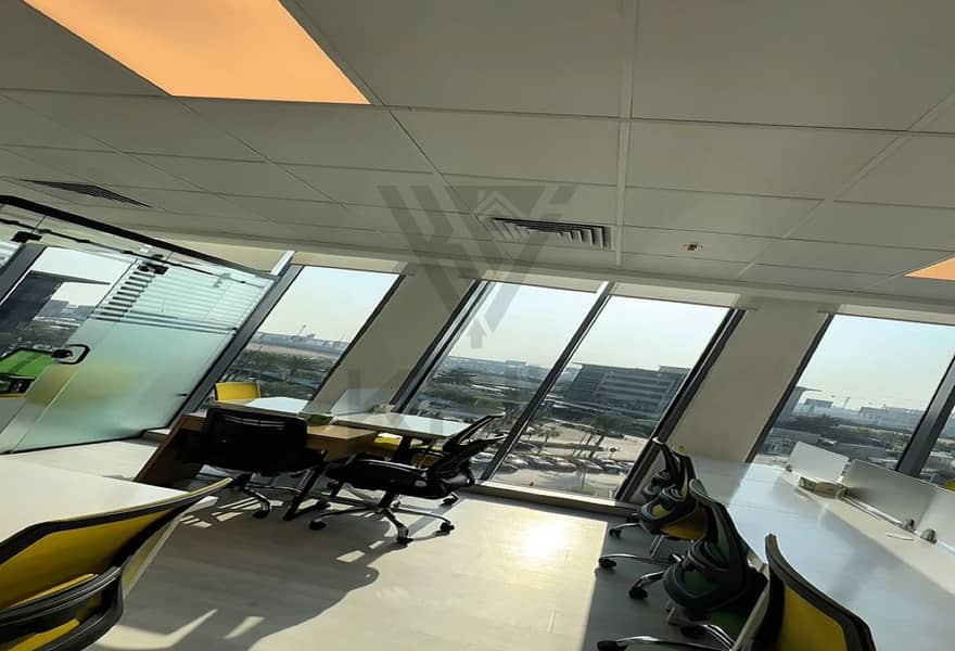 Fully Finished Office 96m for Rent in The Podium Cairo Festival City New Cairo - Widok 4
