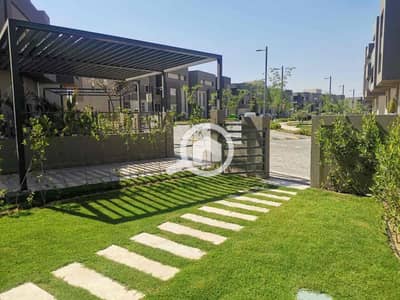 تاون هاوس 3 غرف نوم للبيع في الشيخ زايد، الجيزة - a360dd87-2212-4337-9780-333902a4dd83. jpg