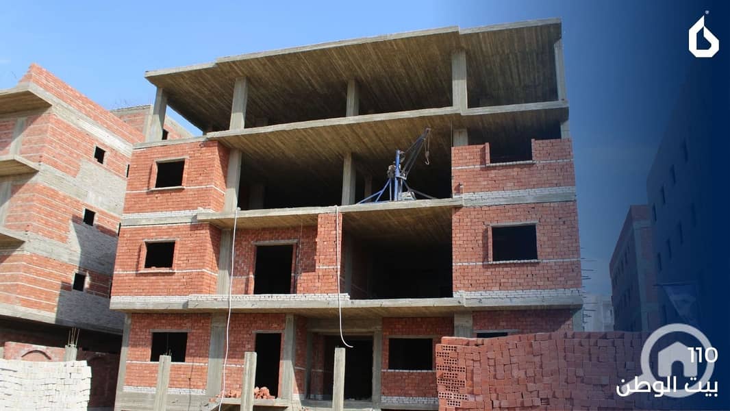210 sq m ground floor apartment with a 120 sq m private garden, U-shaped layout, in the fourth district of Beit Al Watan, second row from the Clubs St - Bild 3
