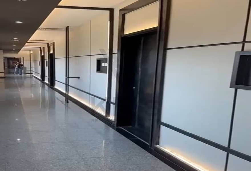 Fully Finished Office 105m with ACs for Rent open space in Sway Mall - Best Price - Mehr