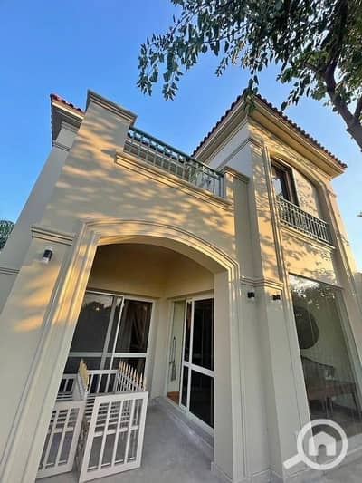 فیلا 5 غرف نوم للبيع في مدينة الشروق، القاهرة - 584667850_122250676946037153_7923614354191826529_n. jpg