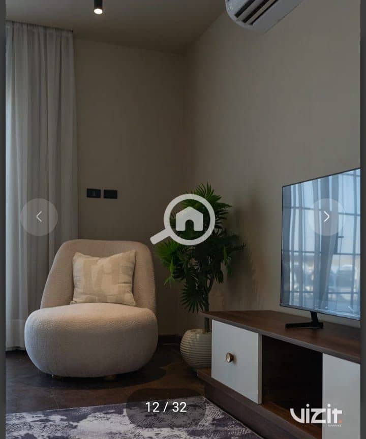 10 WhatsApp Image 2025-12-07 at 15.11. 02 (1). jpeg