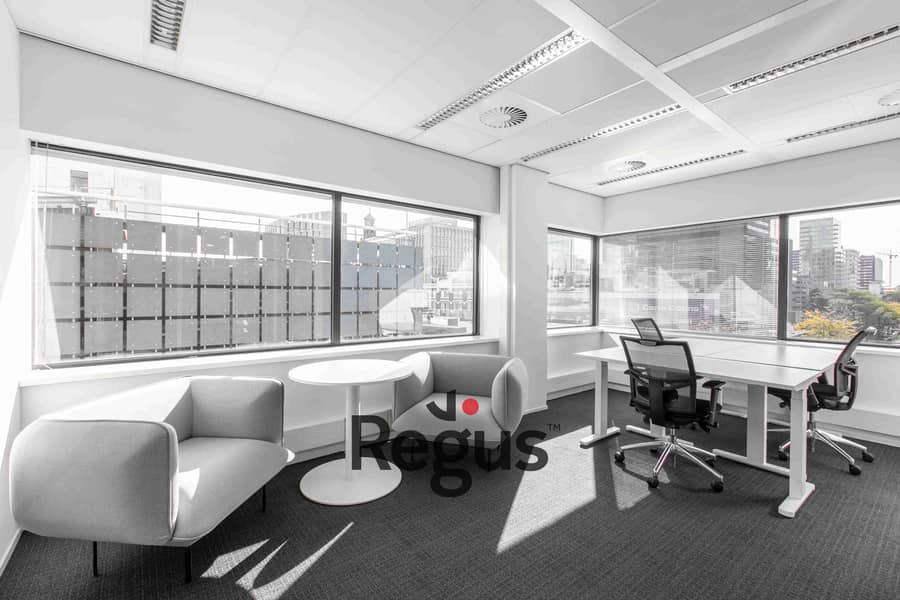 9 Regus Rotterdam City-WNA 2714 Rotterdam Netherlands Office with 3 desks_13_11zon. jpg