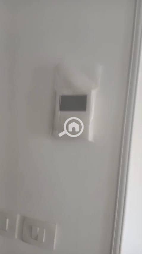 10 d8d14c4b-2b52-4d46-871e-0a3f7beddac7. jpg