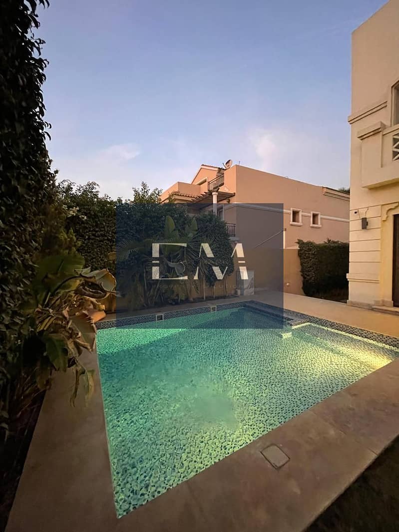 Super Lux Villa for Rent Fully Furnished Hyde Park - Więcej