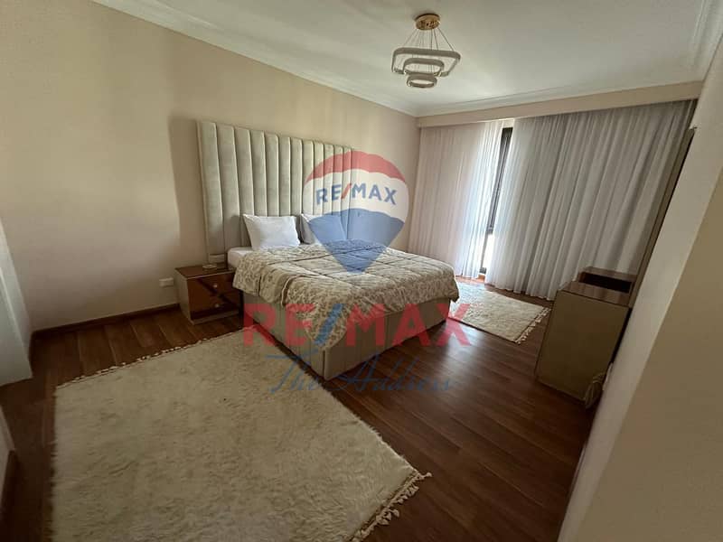 3 3a1752f4-e142-4e09-bc53-a92750cffbe4. jpg