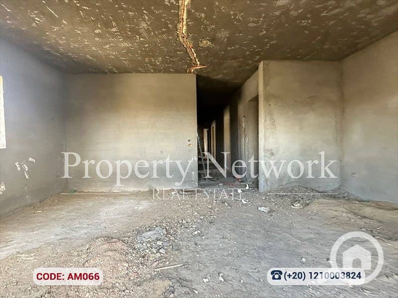 Semi Finished Duplex for Sale in West Golf – New Cairo Prime location Ready to move - Więcej