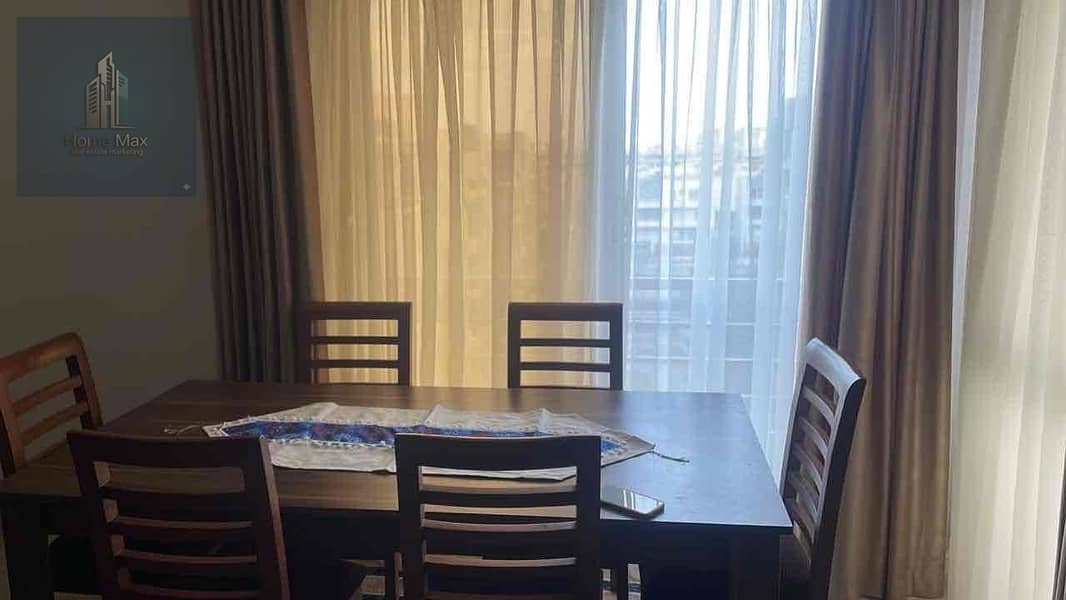 4 8c6c0ea8-7c6a-4041-aff6-8d568576c308. jpg