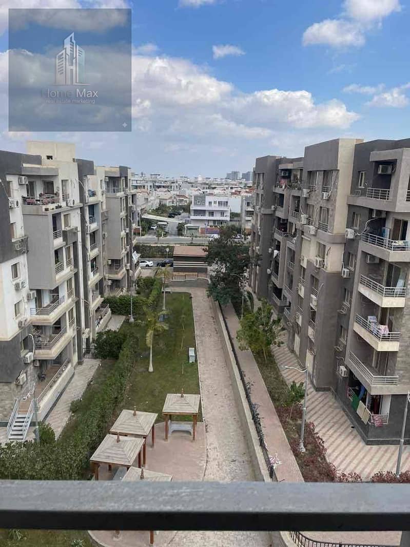 12 c8ed80f2-d61a-416a-8e9d-aec71d93fc04. jpg