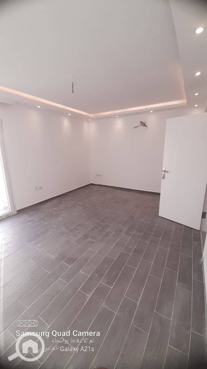 10 WhatsApp Image 2026-02-04 at 12.15. 54 PM (1). jpeg