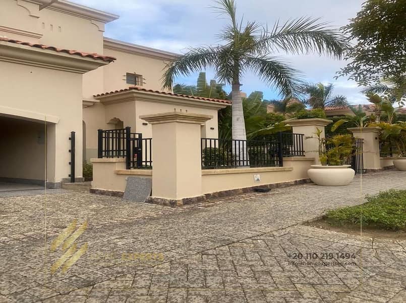 Furnished Villa with private pool for rent in Uptown - Ansicht 6