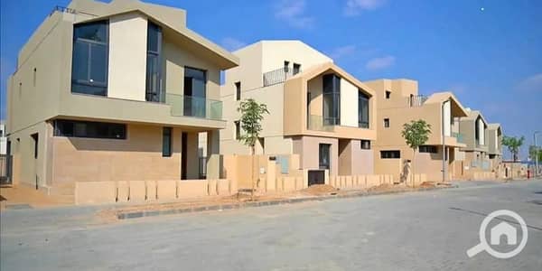 3 Bedroom Townhouse for Sale in Sheikh Zayed, Giza - WhatsApp Image 2025-11-09 at 11.32. 25 AM. jpeg