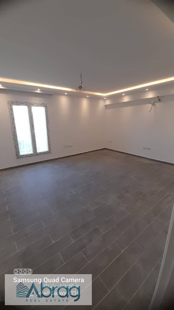 iVilla Roof 340 sq m Open Roof in Mountain View iCity - Ansicht 4