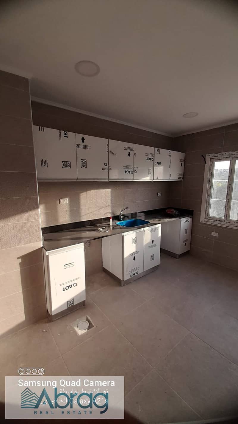 iVilla Roof 340 sq m Open Roof in Mountain View iCity - Ansicht 5
