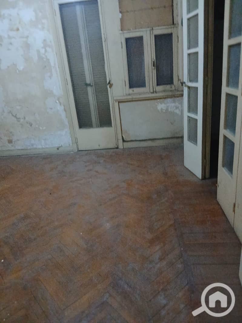 Code 1037 Office for rent 130 meters in the heart of downtown with a distinguished location for 18000. - Ansicht 3