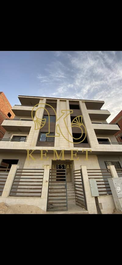 4 Bedroom Flat for Sale in New Cairo, Cairo - WhatsApp Image 2026-02-05 at 1.46. 44 PM. jpeg 4 Bedroom Flat for Sale in New Cairo, Cairo - WhatsApp Image 2026-02-05 at 1.46. 44 PM. jpeg
