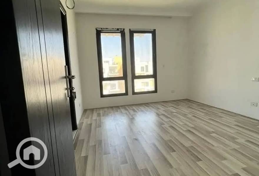 2 617835526_1199008049060992_6720676893103443003_n. jpg