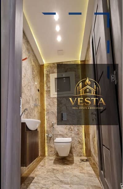 4 Bedroom Duplex for Sale in 6th of October, Giza - 1aa707c7-2375-481a-85fd-230154b703a2. jpg