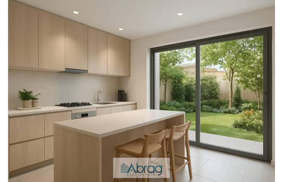 9 8186419-a2173o. jpg