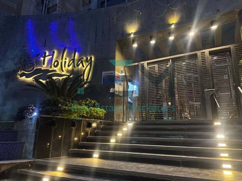 15 703d851e-11c7-43a3-9829-7ed94f5f4bff. JPG