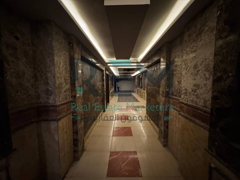 20 8535ff4c-c64a-4a28-913d-6e77bbf7cb1c. JPG