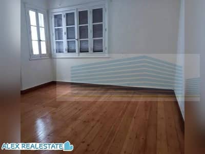 مکتب  للايجار في سان ستيفانو، الإسكندرية - IMG-20260206-WA0000. jpg