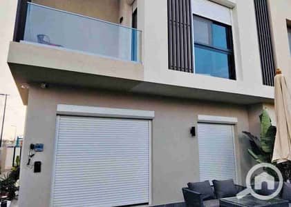 6 Bedroom Townhouse for Sale in New Heliopolis, Cairo - 1000557855. jpg