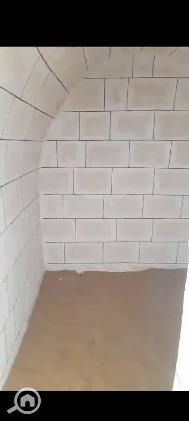 7 1000278350. png