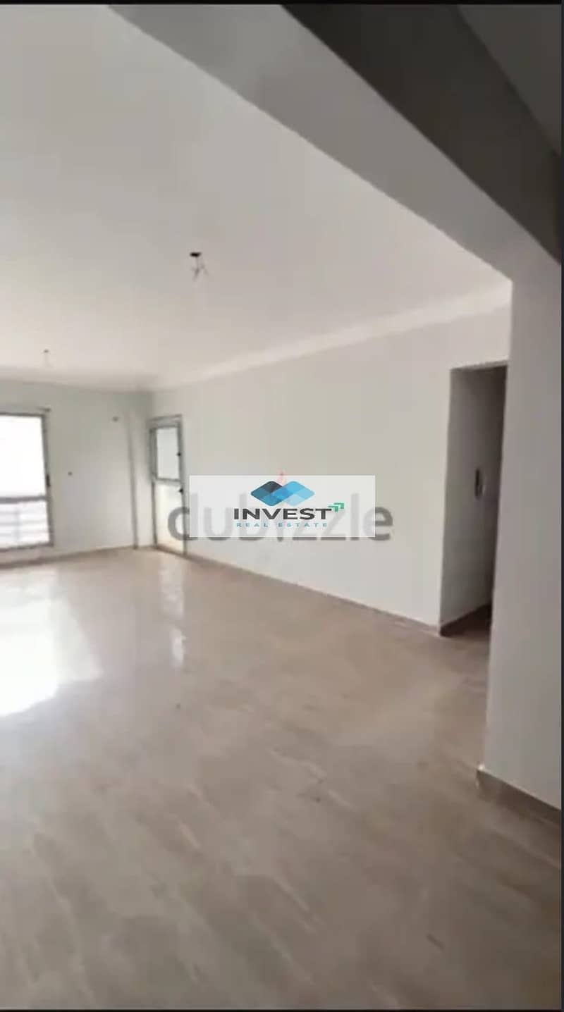 4 d689ab7e-2eed-46cc-b51c-80f55ce92789. jpg