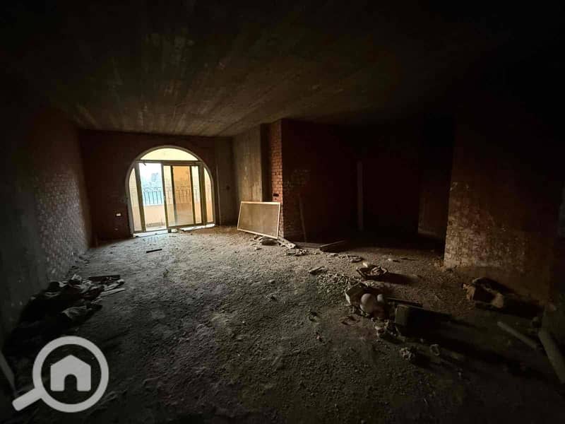 5 e11429cd-3861-42e2-8a22-54065d68e122. jpg