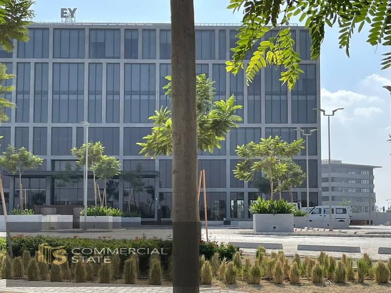 Luxurious Office 95m at CFC for Rent-New Cairo - Ansicht 5