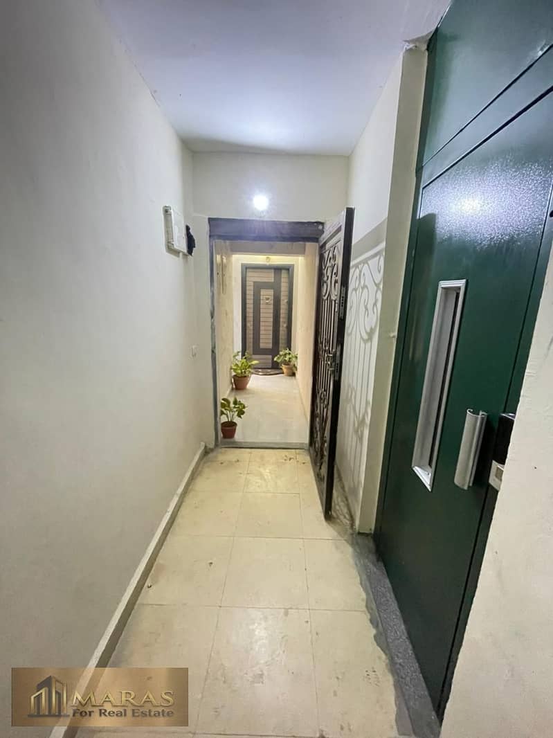 Furnished Duplex Villa for Rent in Degla Maadi Street 200, 365 Sqm Excellent Finishing Private Entrance Ground and First Floor With Garden Terrace - Widok 4