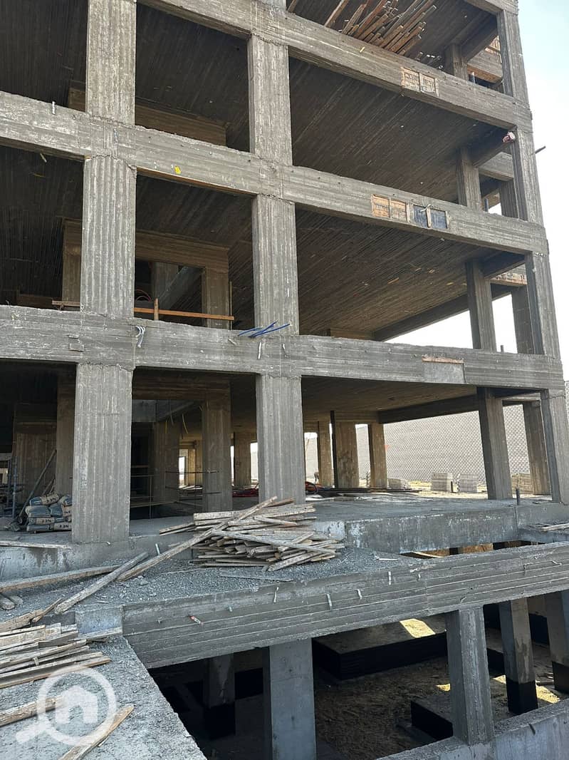 villa for sale townhouse middle badr el din 133 compound new limited release 5% over 9 years northern expansions delivery status semi finished - Mehr