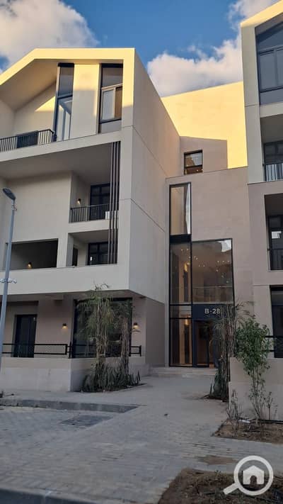 3 Bedroom Flat for Sale in Sheikh Zayed, Giza - WhatsApp Image 2026-02-02 at 11.07. 23 AM. jpeg