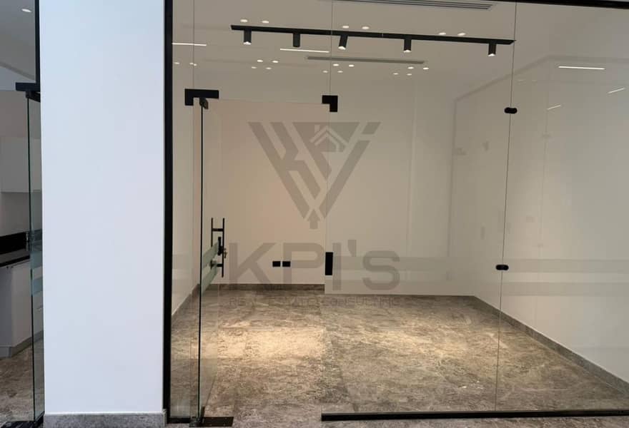 Office Ultra Super Lux Finishing 166SQM for Rent in Laketown Fifth Settlement – pohled 6