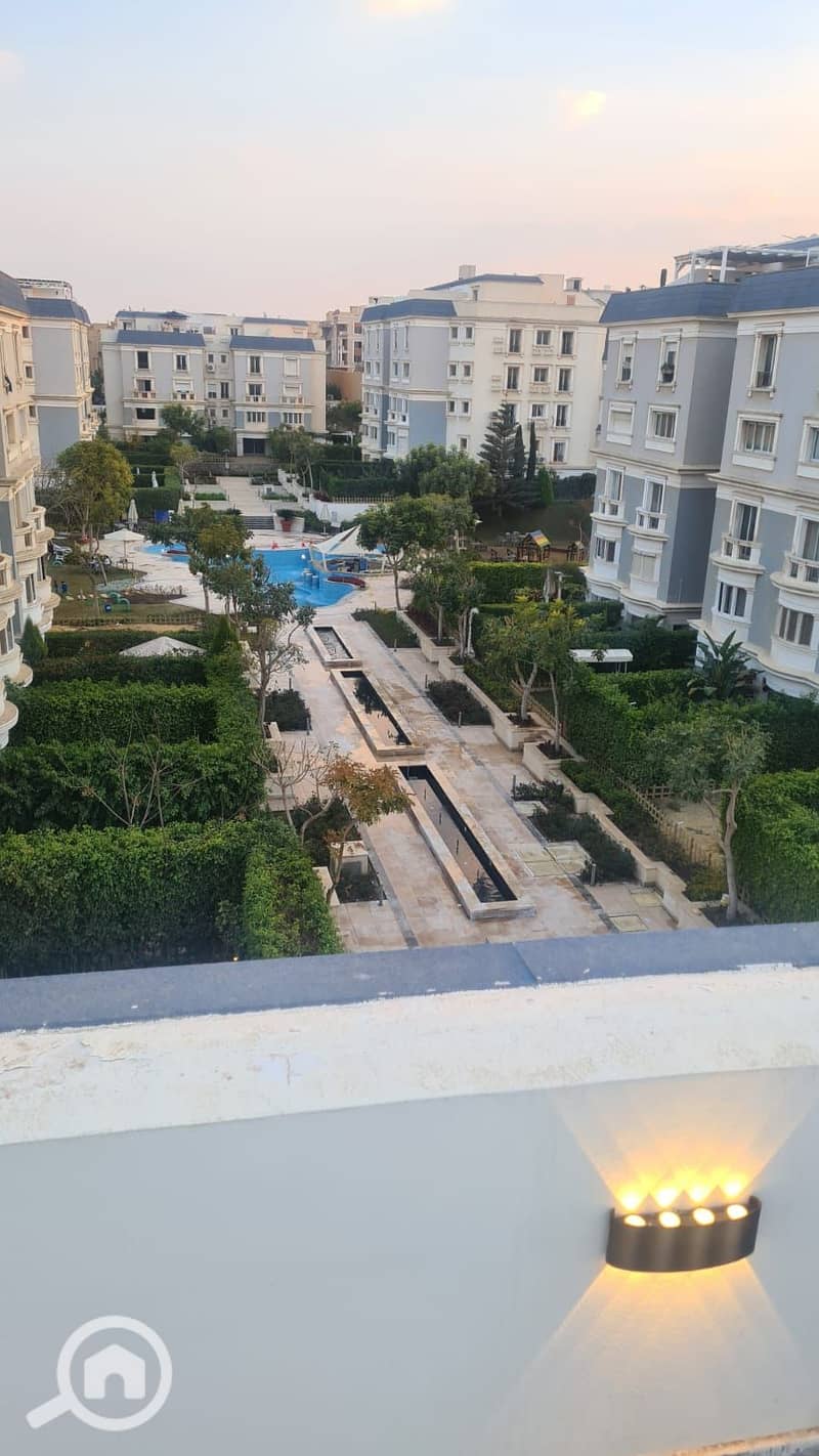 Rent - Penthouse 210m – Roof 120m, Mountain View Compound, pool View, 3Beds | New Cairo - Bild 3
