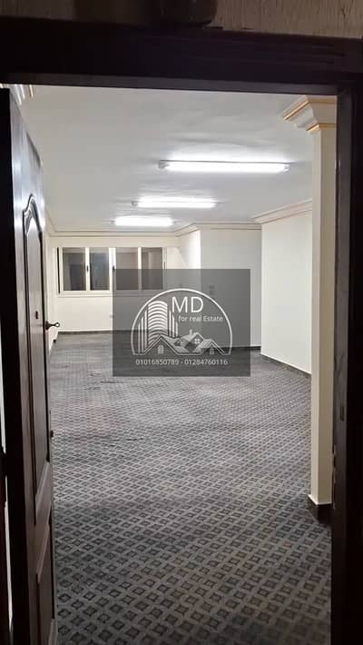 مکتب  للايجار في سان ستيفانو، الإسكندرية - 1000018771. jpg