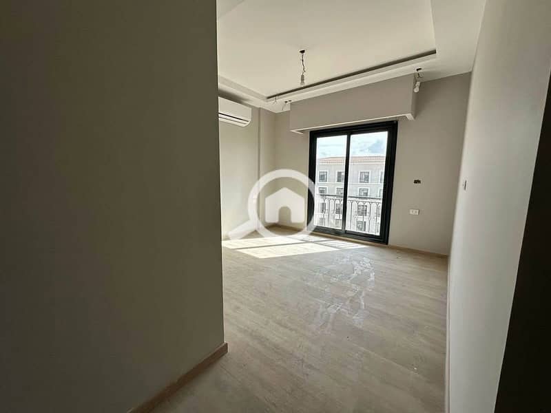 4 491754982_1330719911552338_2748977453382346309_n. jpg