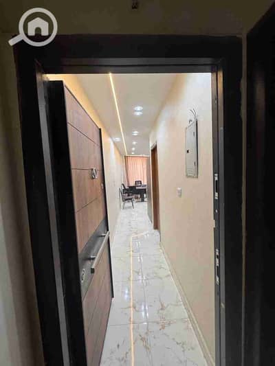 مکتب  للبيع في حدائق الاهرام، الجيزة - 1000799849. jpg