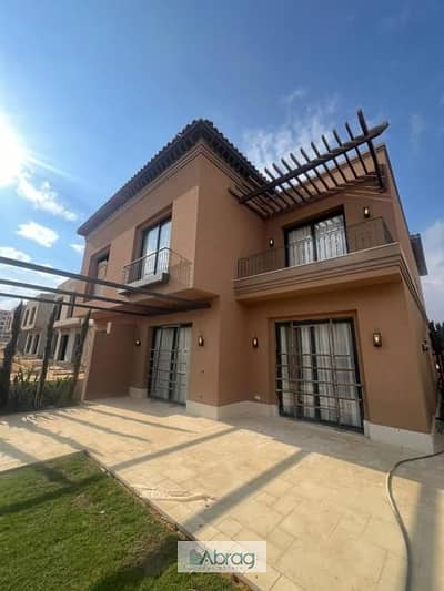 تاون هاوس 4 غرف نوم للبيع في الشيخ زايد، الجيزة - 94492be2-888e-495a-be09-9877debb7b99. jfif. jpg