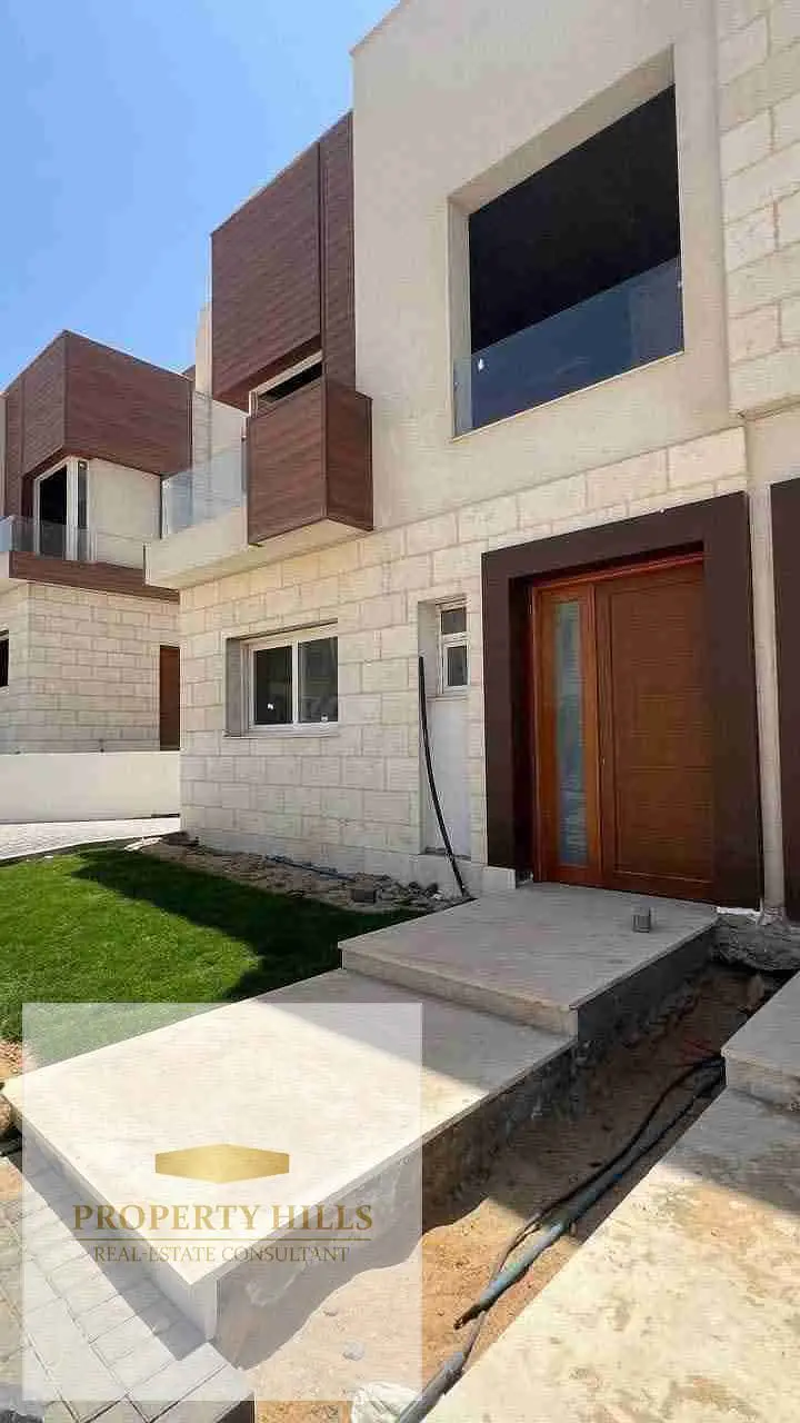 Duplex for sale in Azzar, Fifth Settlement, next to AUC, with installments - Vue 4