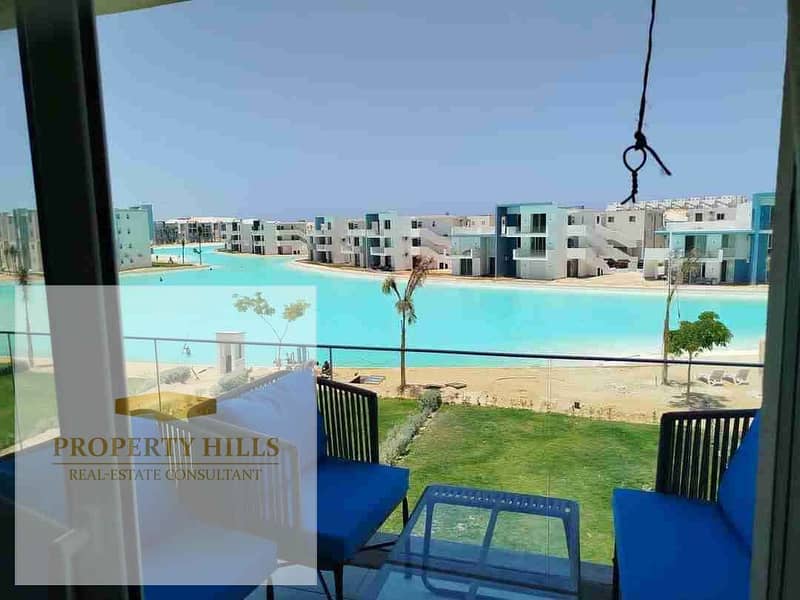 Independent villa for sale overlooking the sea and lagoon in Salt Ras El Hikma Coast - Mehr