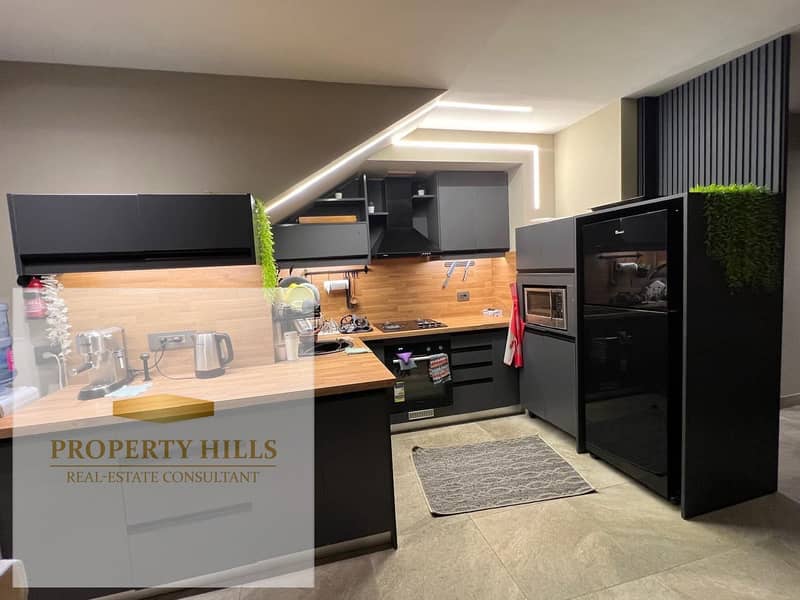 6 81c9febe-3f31-47bb-ae86-8f271b9a4ce5. jpeg